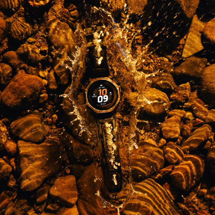 Фото Amazfit T-Rex Dual Solar W2570TY1N